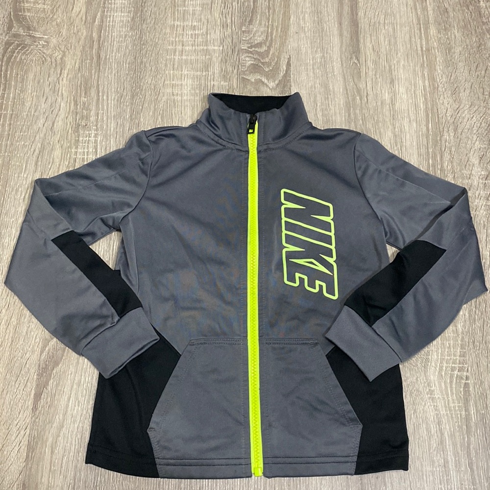 Nike Tracksuit 🧩 - Picture 2 of 8
